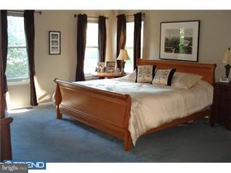 9 Woodbrook Road Voorhees, NJ 08043 - Photo 7 of 12 Bedroom - Main