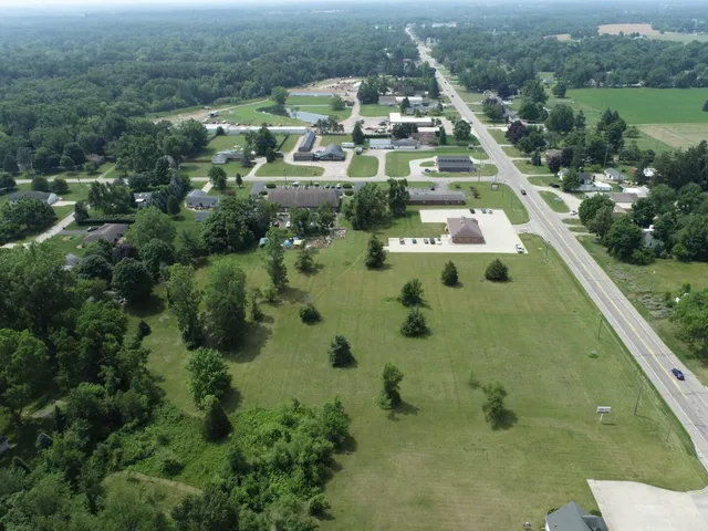 $125,000 | 4587 North Adrian Highway, Adrian, MI 49221