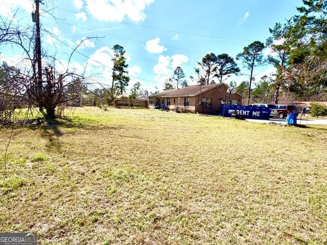 $164,500 | 33 Hester Street, Hazlehurst, GA 31539