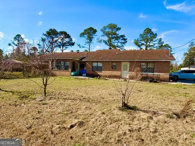 $164,500 | 33 Hester Street, Hazlehurst, GA 31539