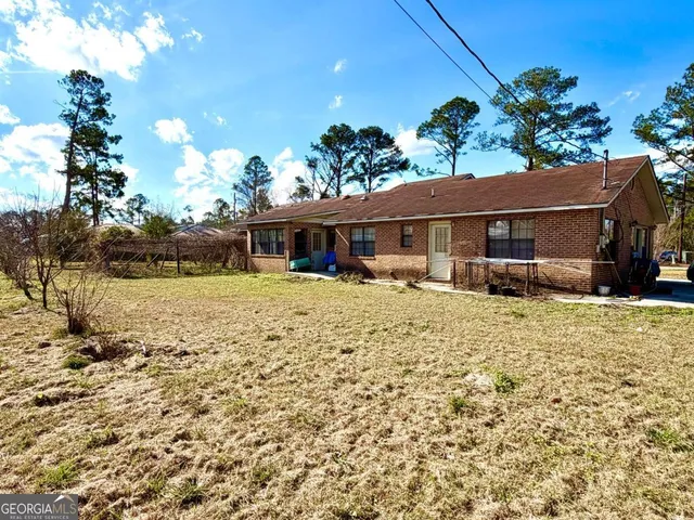 $164,500 | 33 Hester Street, Hazlehurst, GA 31539