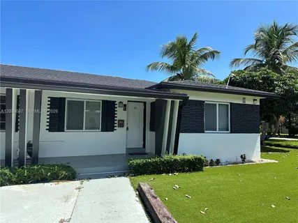 $2,095 | 1737 Liberty Street, Unit 10, Hollywood, FL 33020