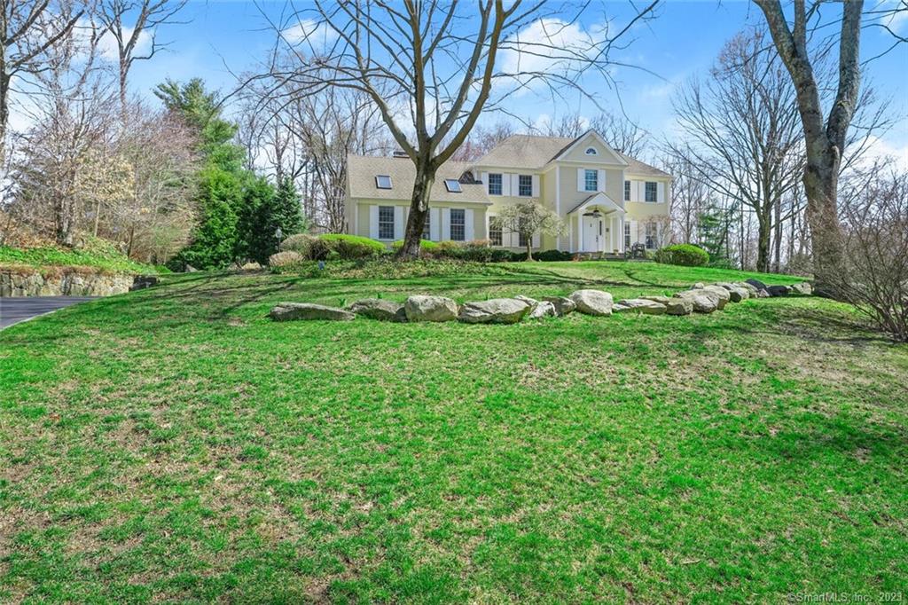 56 Twin Pond Lane, New Canaan, CT 06840 Compass