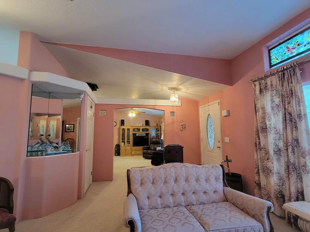 42218 North Regal Road Elk, WA 99009 - Photo 14 of 48