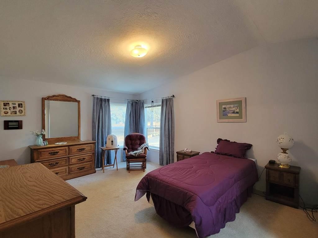 42218 North Regal Road Elk, WA 99009 - Photo 27 of 48