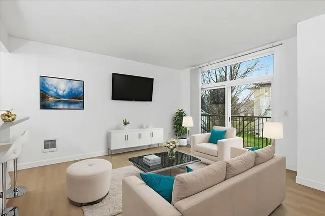 $285,000 | 22855 East Country Vista Drive, Unit 381, Liberty Lake, WA 99019