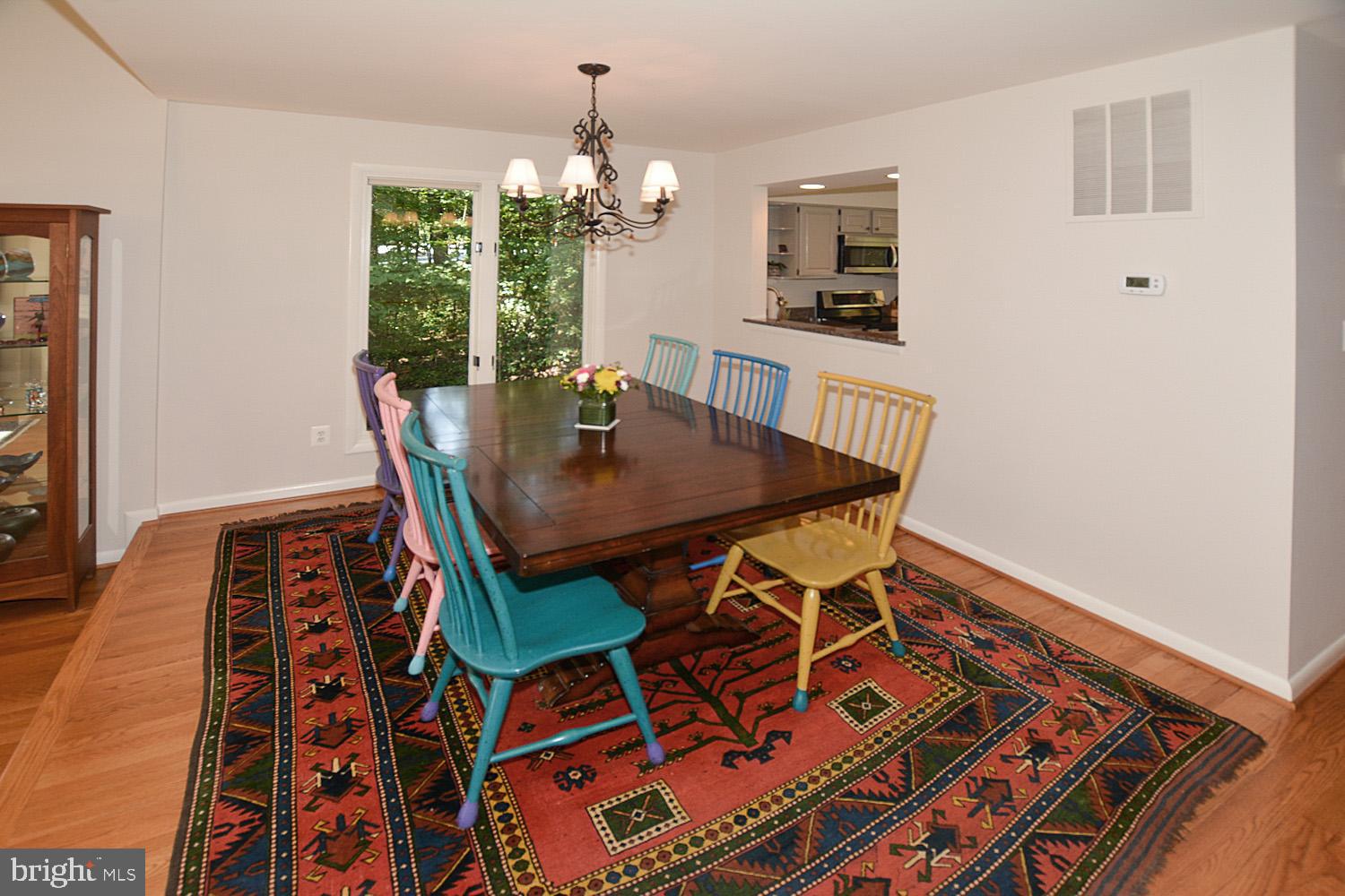 11615 Chapel Cross Way Reston, VA 20194 - Photo 11 of 40 Great space for the family!