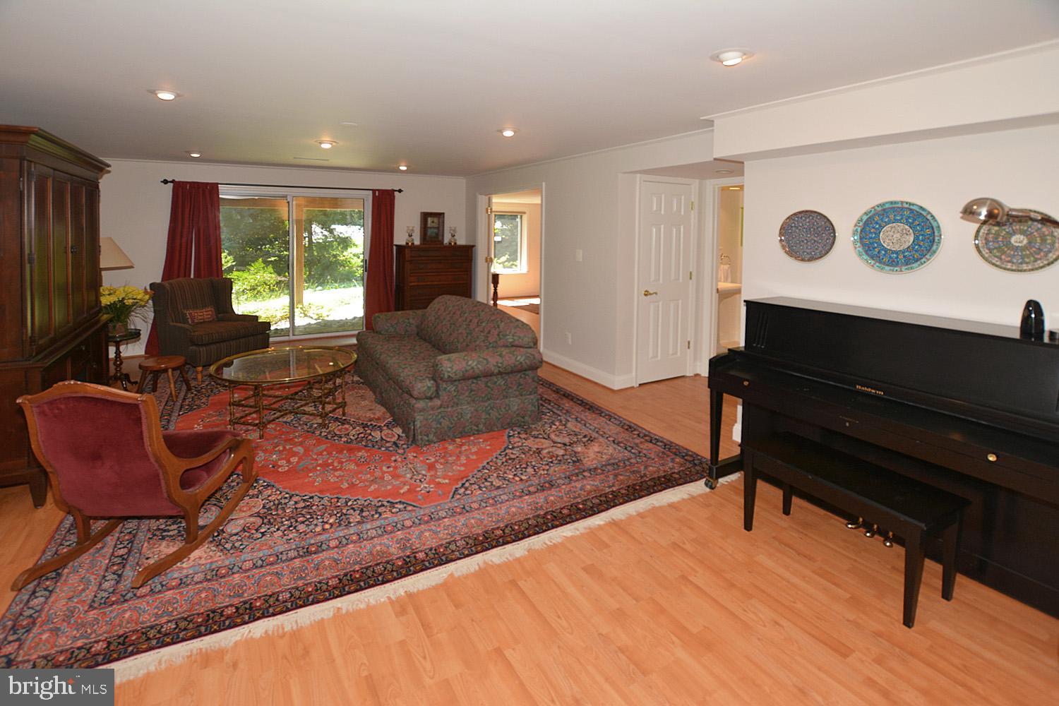 11615 Chapel Cross Way Reston, VA 20194 - Photo 30 of 40 Full daylight lower level