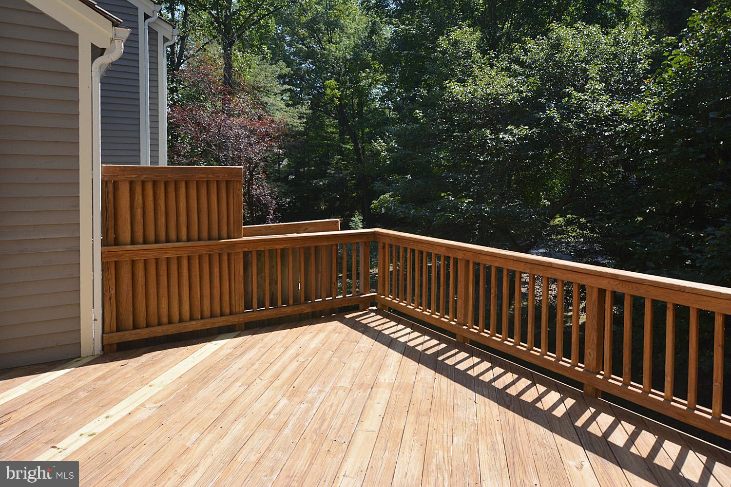11615 Chapel Cross Way Reston, VA 20194 - Photo 36 of 40 Private rear deck