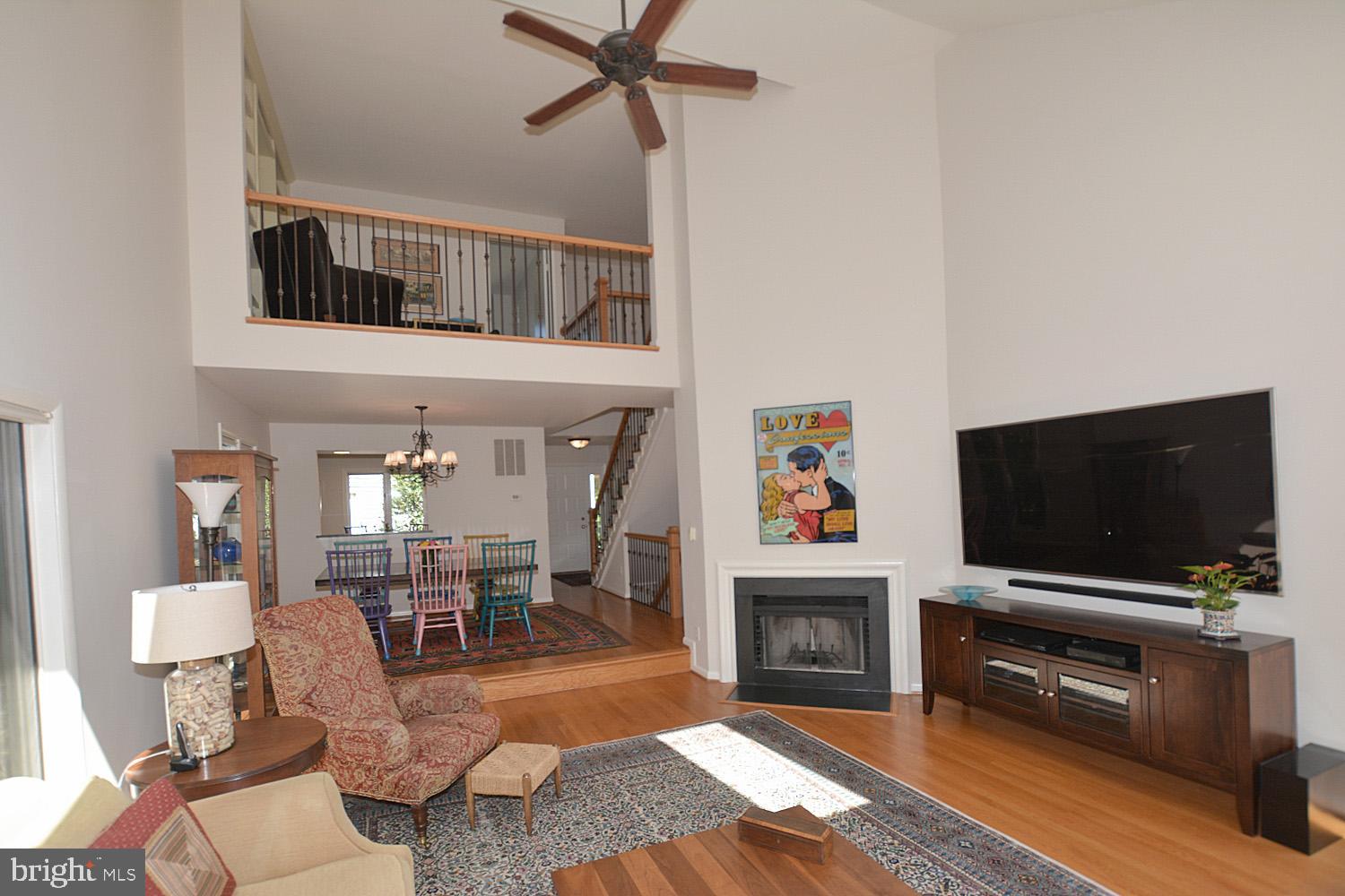 11615 Chapel Cross Way Reston, VA 20194 - Photo 8 of 40 Two story vaulted ceiling with ceiling fan