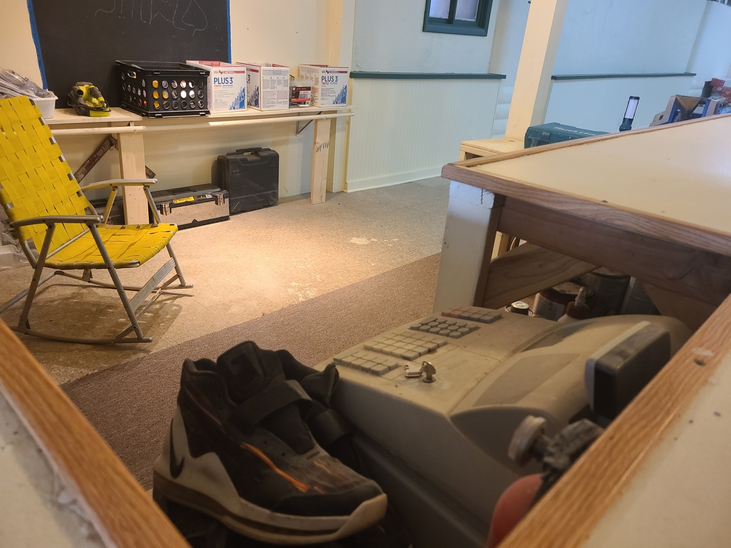 1818 4th Street Peru, IL 61354 - Photo 40 of 44 a living room with furniture and a fireplace