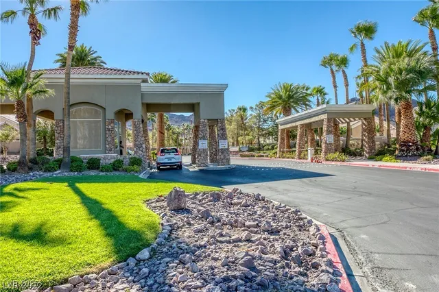 $3,700 | 57 Voltaire Avenue, Henderson, NV 89002