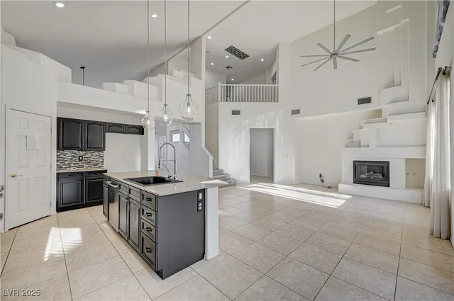 $3,700 | 57 Voltaire Avenue, Henderson, NV 89002