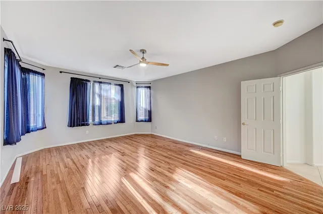 $3,700 | 57 Voltaire Avenue, Henderson, NV 89002