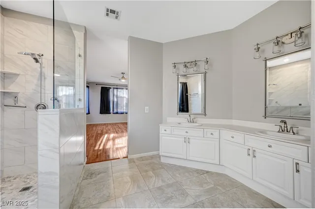 $3,700 | 57 Voltaire Avenue, Henderson, NV 89002