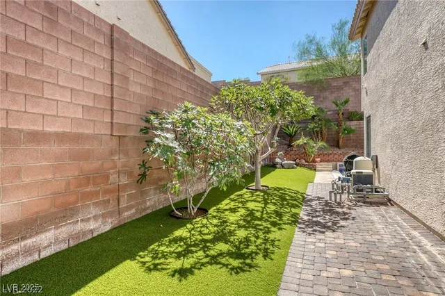 $3,700 | 57 Voltaire Avenue, Henderson, NV 89002