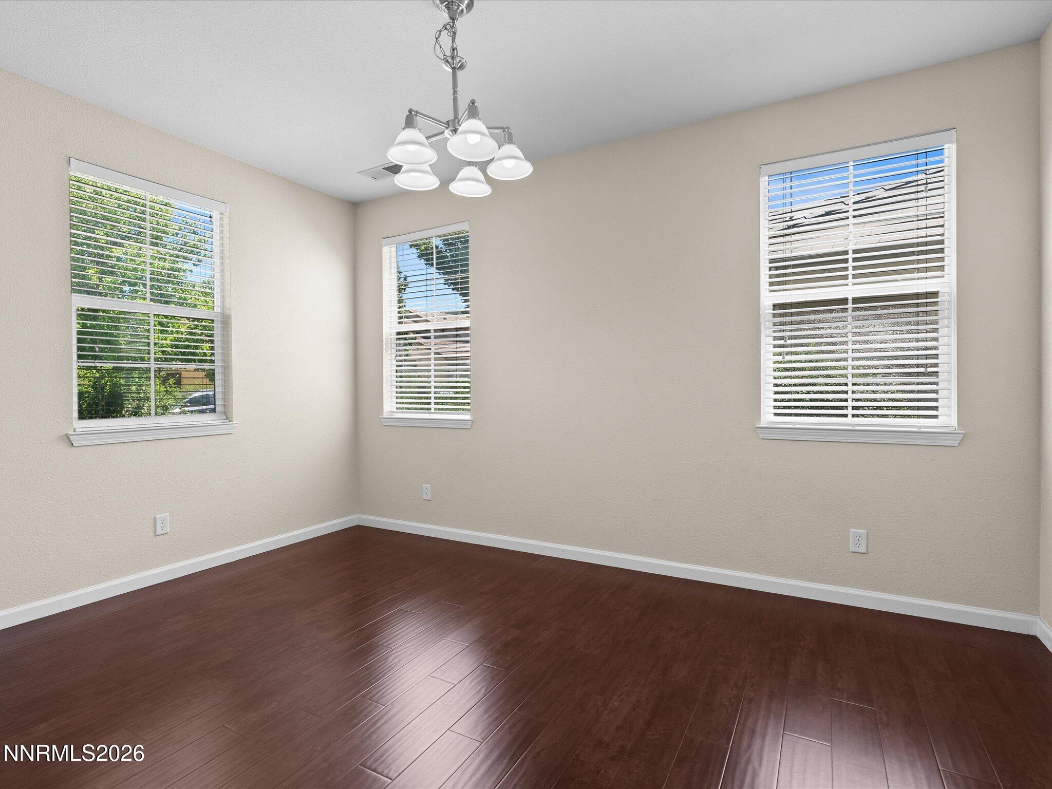550 Little Sorrel Court Reno, NV 89521 - Photo 9 of 55 06-550 Little Sorrel Ct-105
