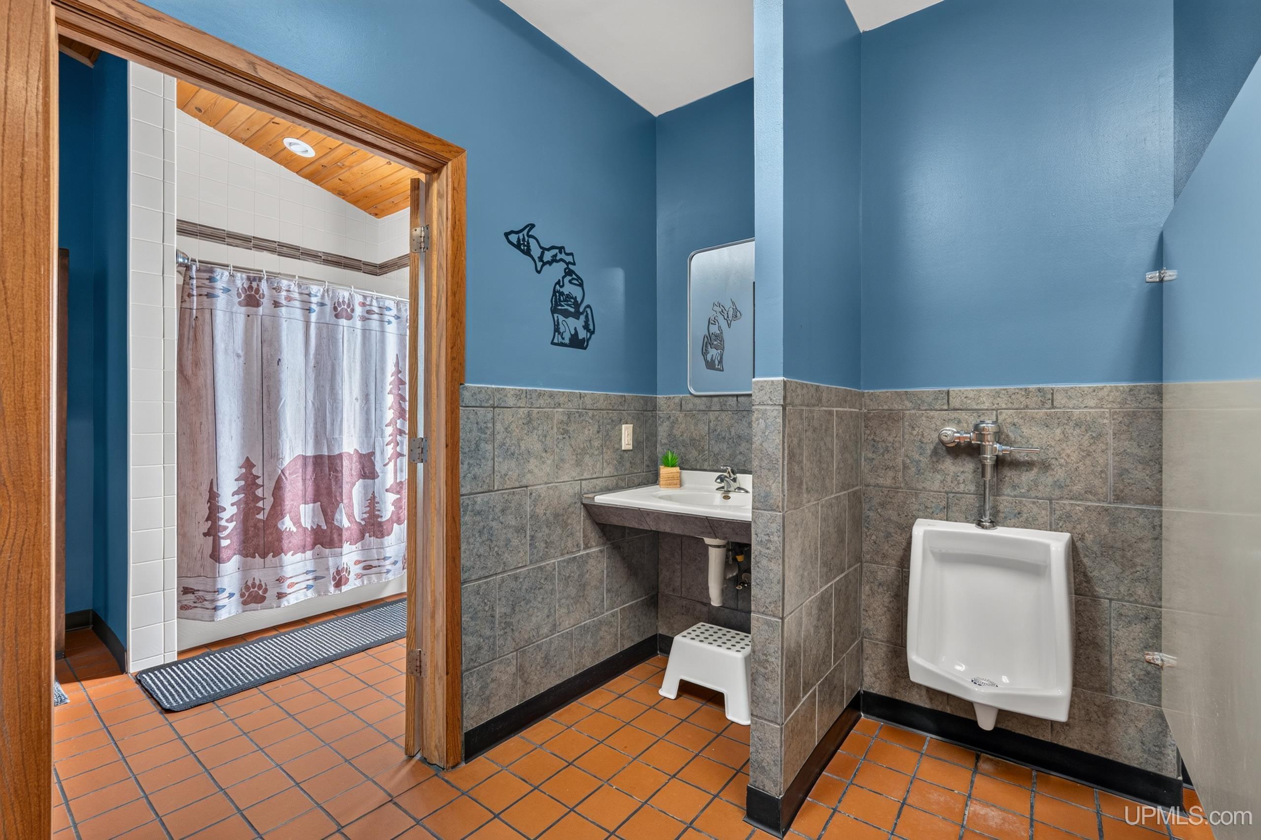 8928 Boot Lake Road Manistique, MI 49854 - Photo 40 of 85