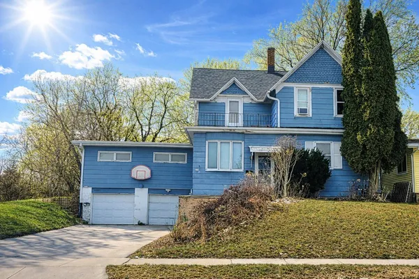 $265,000 | 636 North 25th Street, Sheboygan, WI 53081