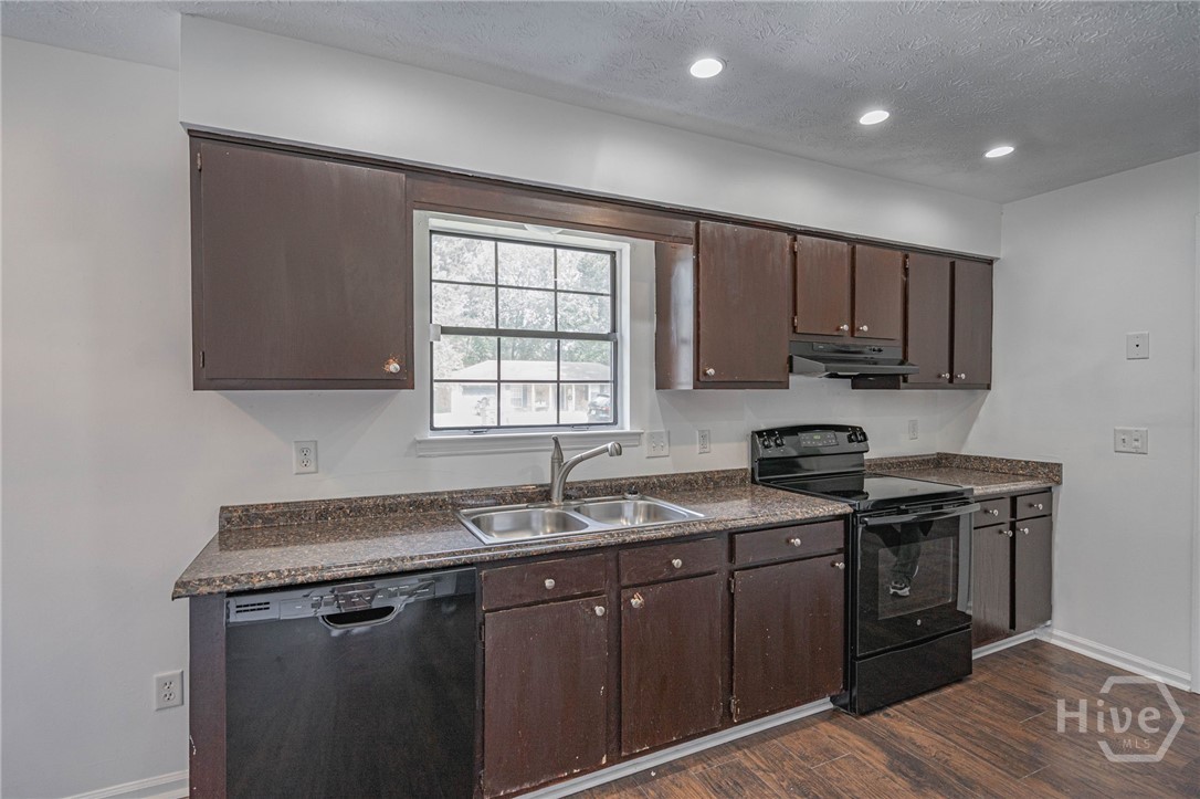 127 John Glenn Drive Rincon, GA 31326 - Photo 10 of 43