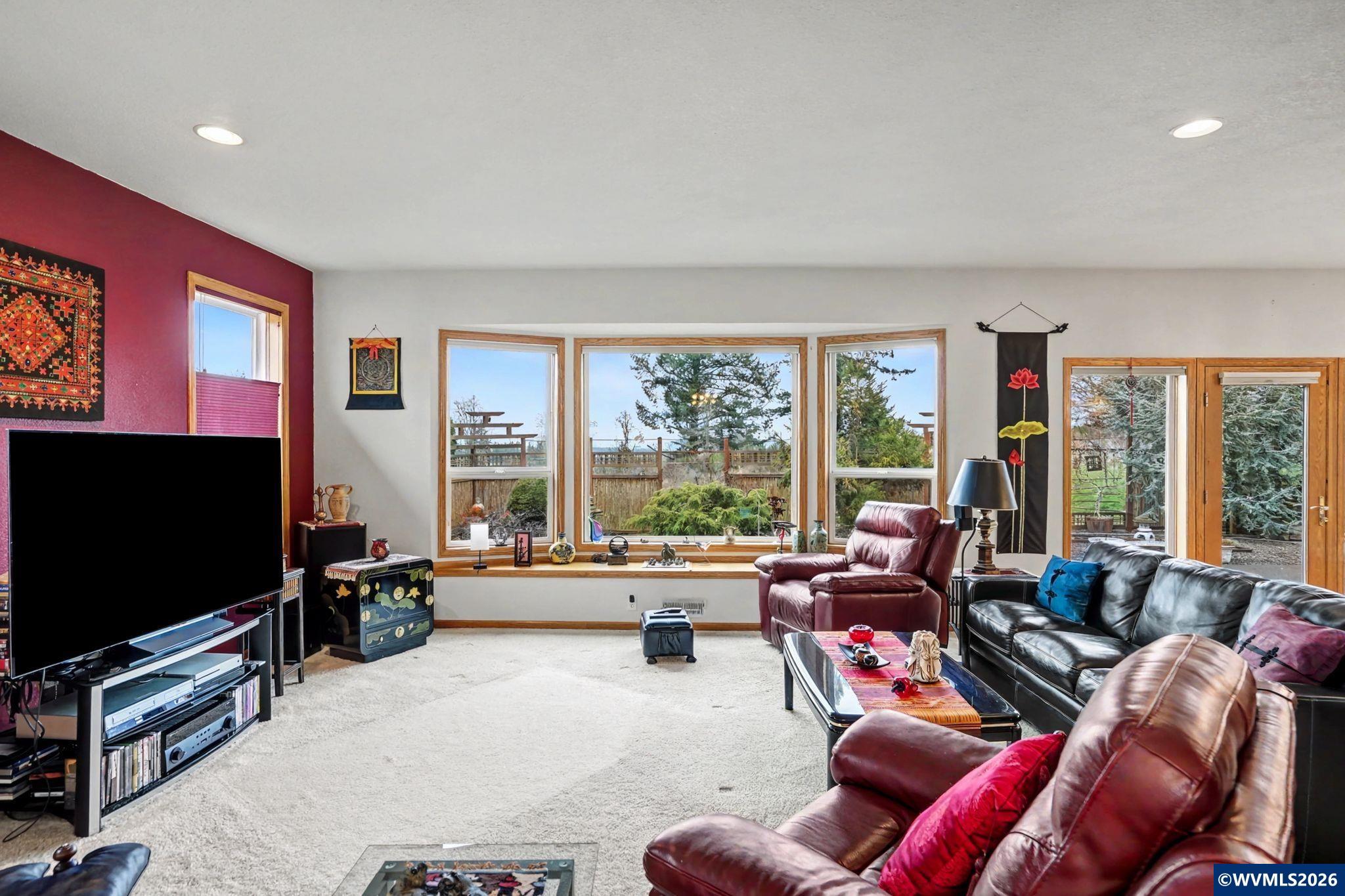3393 Northwest Summerhill Place Albany, OR 97321 - Photo 8 of 43