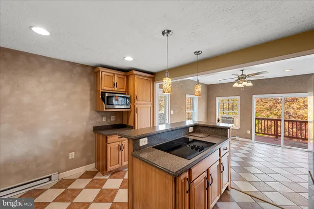 $449,900 | 66 Highland Park Lane, Front Royal, VA 22630