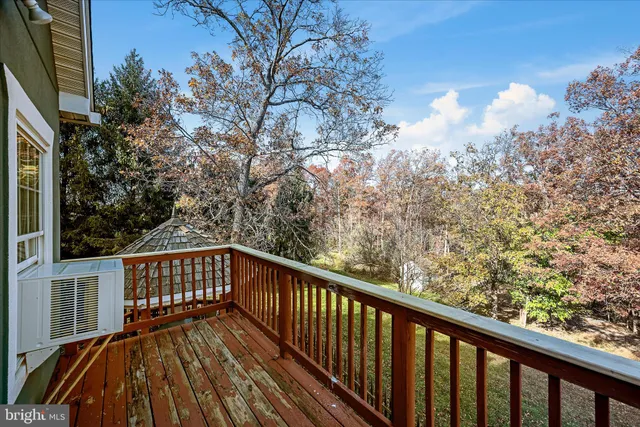 $449,900 | 66 Highland Park Lane, Front Royal, VA 22630