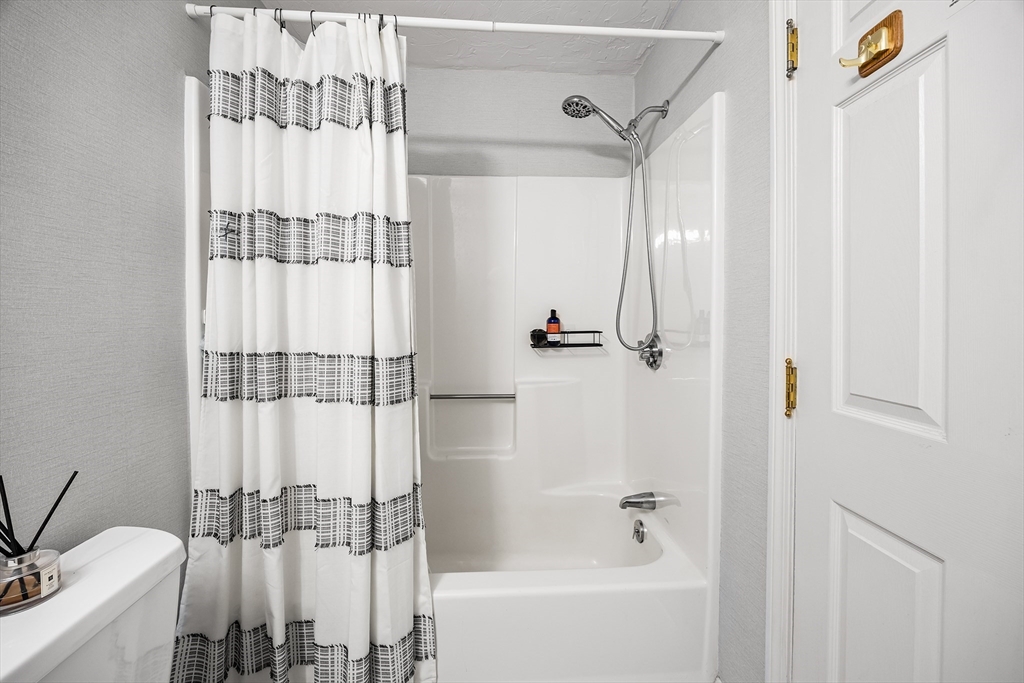 849 Boston Post Road East, Unit 3E Marlborough, MA 01752 - Photo 19 of 33