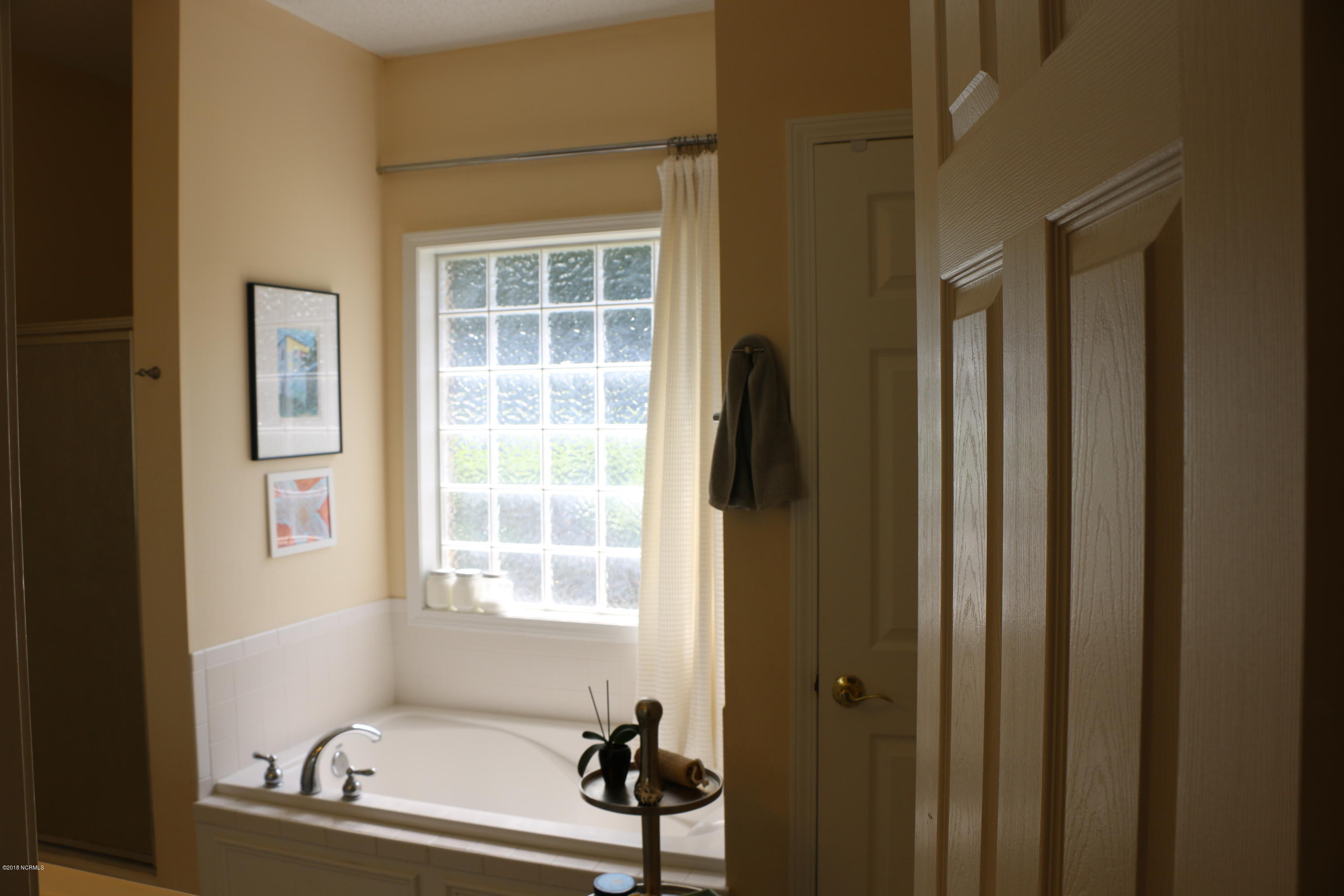 124 Neuchatel Road New Bern, NC 28562 - Photo 22 of 38 IMG_6020