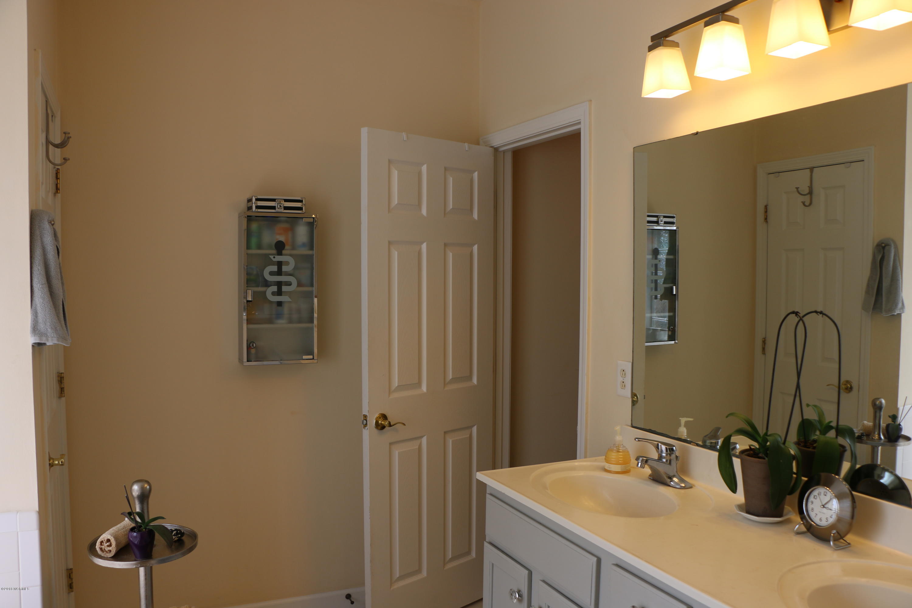 124 Neuchatel Road New Bern, NC 28562 - Photo 24 of 38 IMG_6024