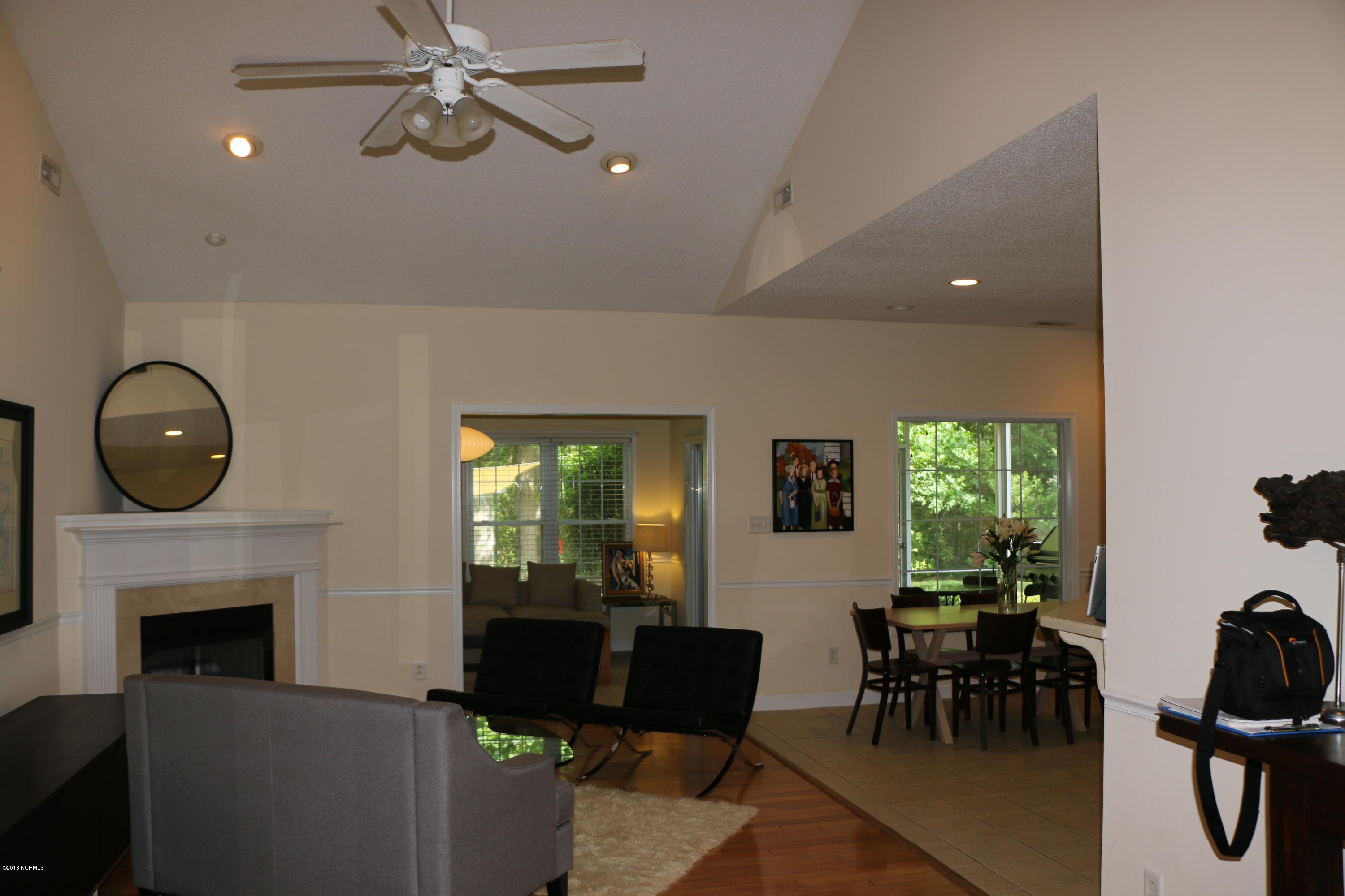 124 Neuchatel Road New Bern, NC 28562 - Photo 7 of 38 IMG_6031