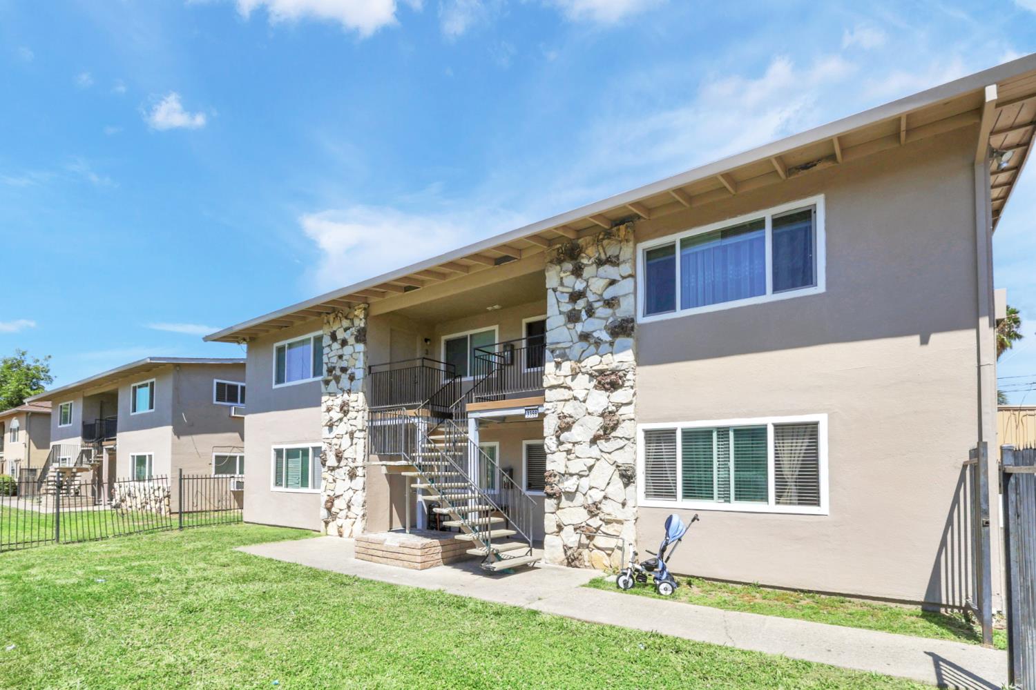 3359 Lerwick Road Sacramento, CA 95821 - Photo 1 of 11 Gallery Image 1