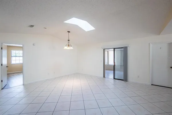 $365,000 | 6 Westgrill Drive, Palm Coast, FL 32164