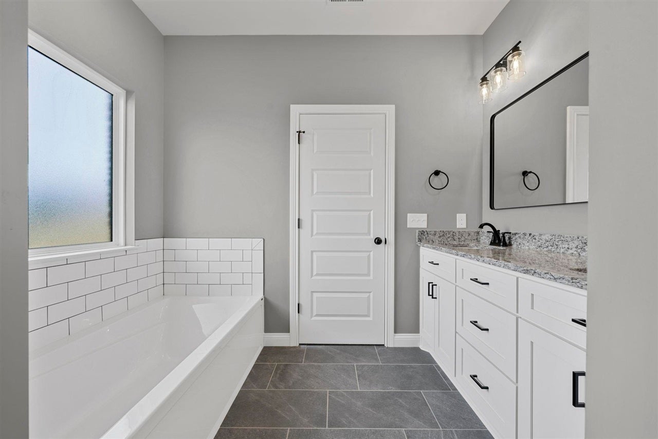 2521 Topeka Road Bowling Green, KY 42103 - Photo 19 of 29 Gallery Image 19