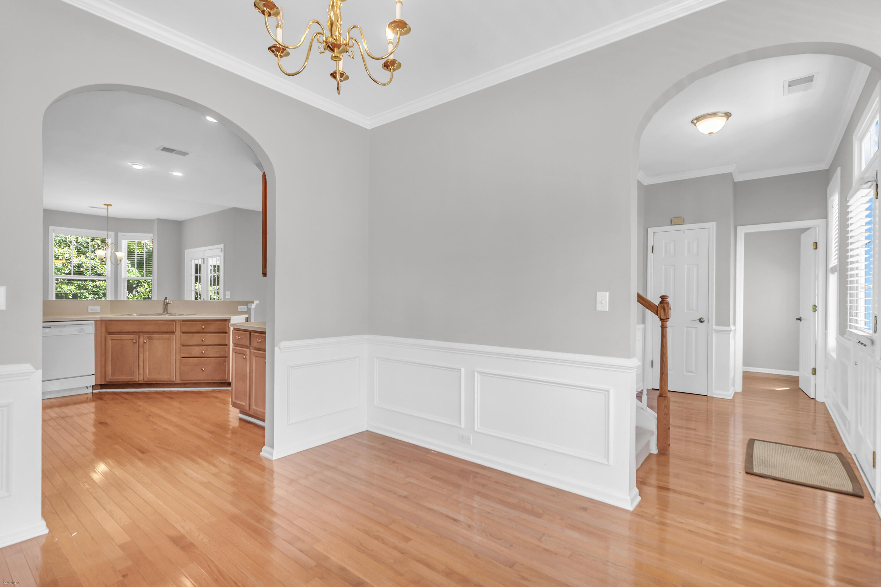 2250 Sandy Point Lane Mount Pleasant, SC 29466 - Photo 4 of 39 2250 Sandy Point -Tidalcreekphoto- (32)