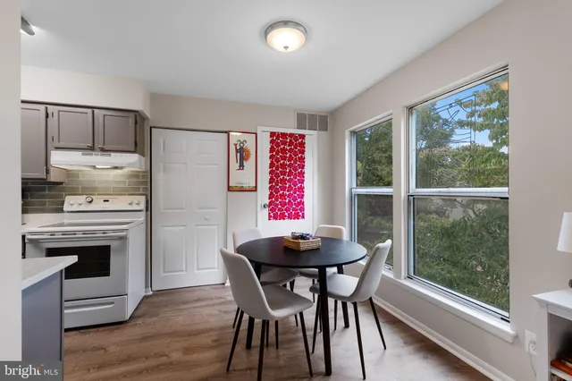 $250,000 | 13214 Meander Cove Drive, Unit 54, Germantown, MD 20874