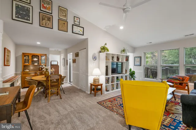 $250,000 | 13214 Meander Cove Drive, Unit 54, Germantown, MD 20874