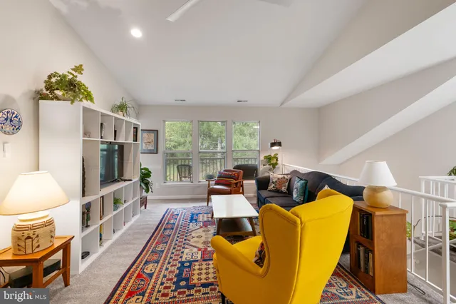 $250,000 | 13214 Meander Cove Drive, Unit 54, Germantown, MD 20874