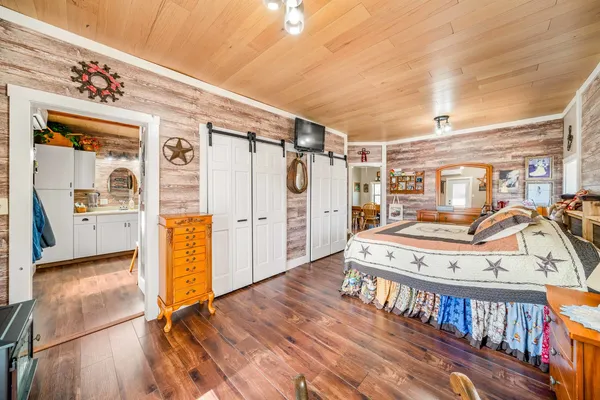 $495,000 | 4444 Wesley Freebairn Road, Earlville, IL 60518