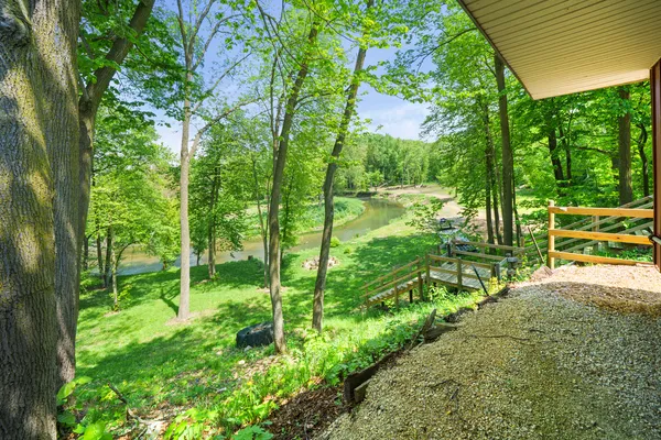 $495,000 | 4444 Wesley Freebairn Road, Earlville, IL 60518