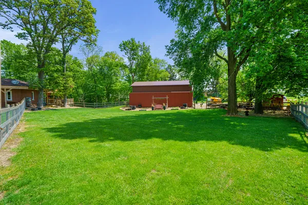 $495,000 | 4444 Wesley Freebairn Road, Earlville, IL 60518