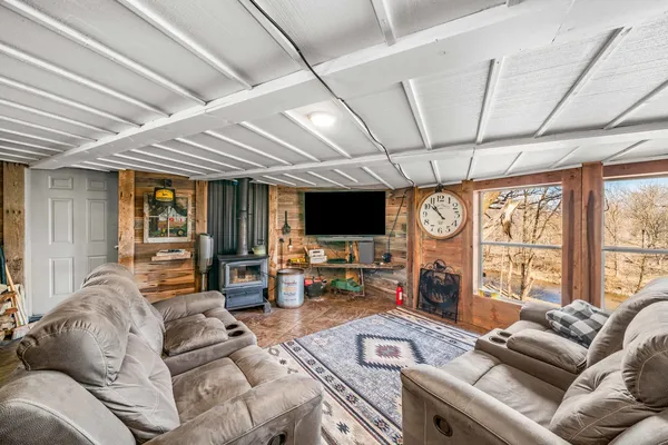 $495,000 | 4444 Wesley Freebairn Road, Earlville, IL 60518