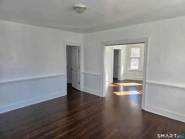 $1,600 | 219 Columbia Street, Unit 2, New Britain, CT 06052