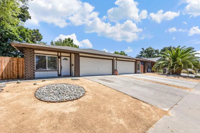 $2,700 | 801 California Street, Woodland, CA 95695