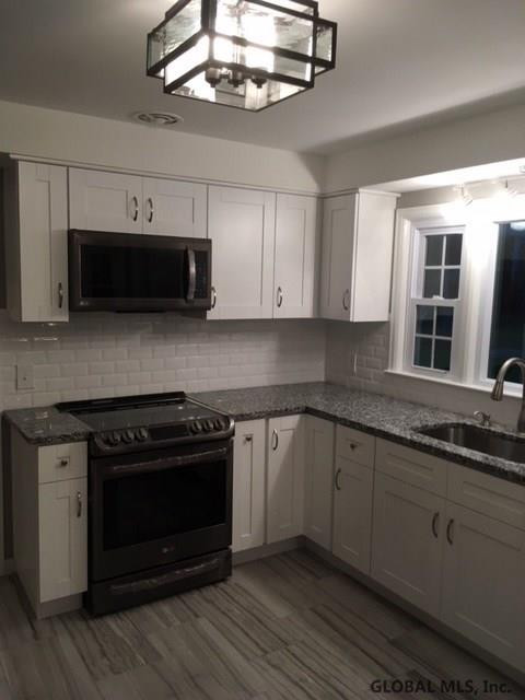 22 Upper Loudon Road Colonie, NY 12211 - Photo 6 of 7 Photo 7