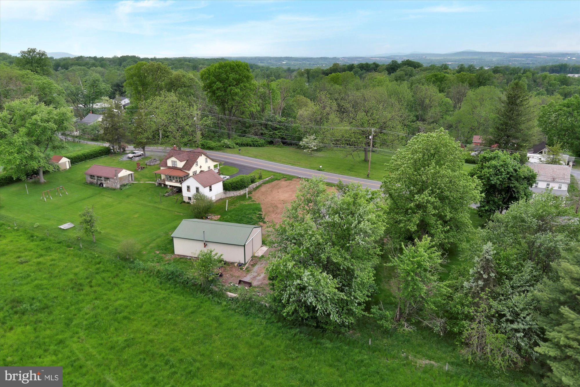 1180 Turnpike Road Elizabethtown, PA 17022 - Photo 5 of 6 Gallery Image 5