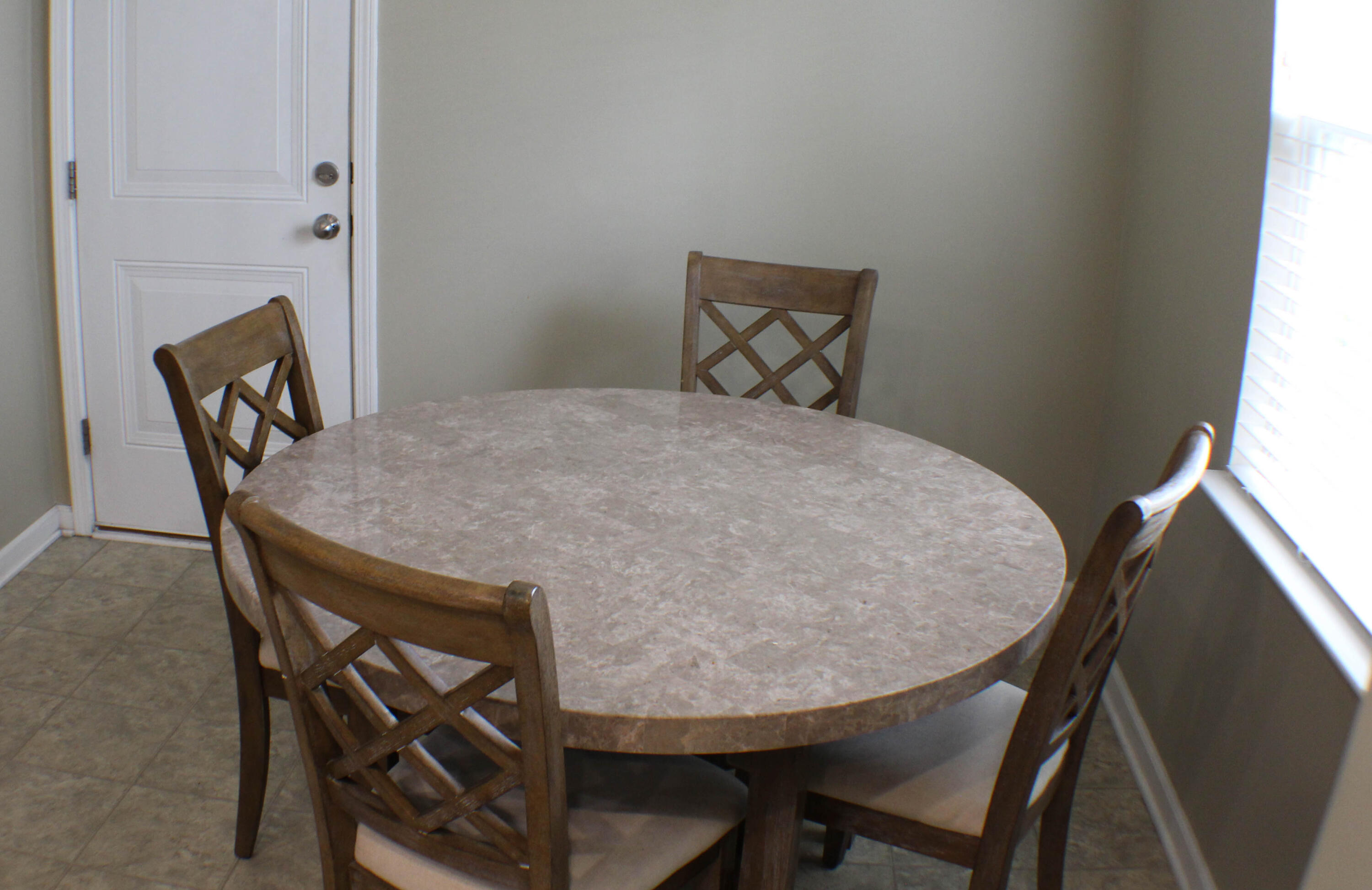 315 Iveson Road Summerville, SC 29486 - Photo 8 of 30 Kitchen dining room table