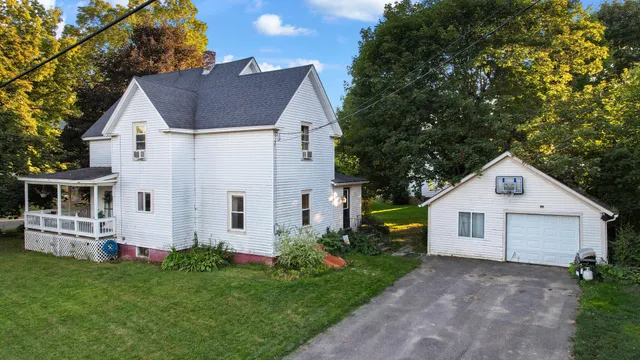 $239,900 | 8 Grove Street, Newport, ME 04953