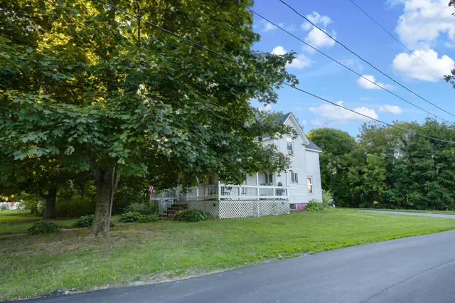 $239,900 | 8 Grove Street, Newport, ME 04953