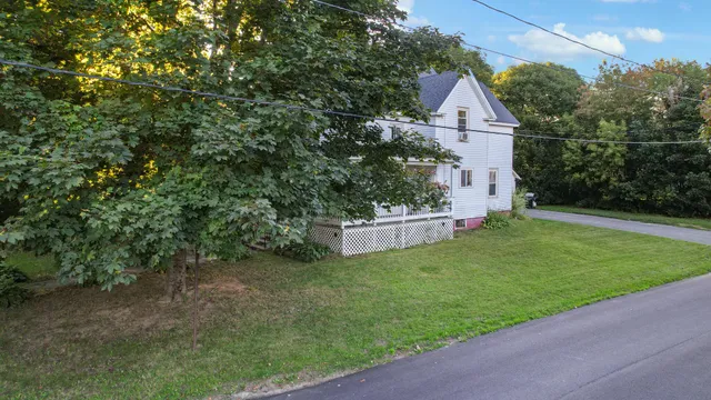 $239,900 | 8 Grove Street, Newport, ME 04953